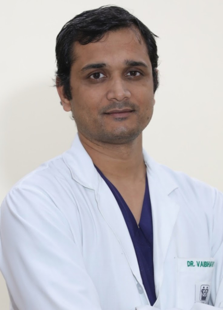 Dr. Dr Vaibhav Gupta Cardiac Surgeon Heart Surgeon Vascular Surgeon Lung Surgeon Cardiologist Surgeon Heart Specialist