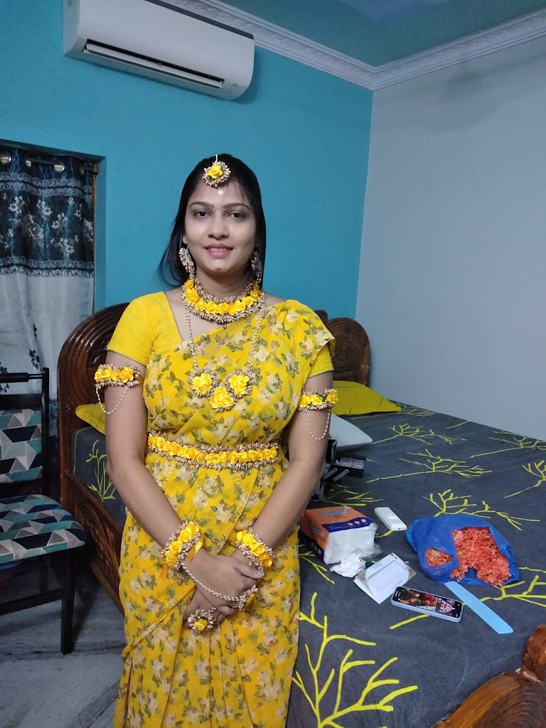 Yasin Beauty Parlour