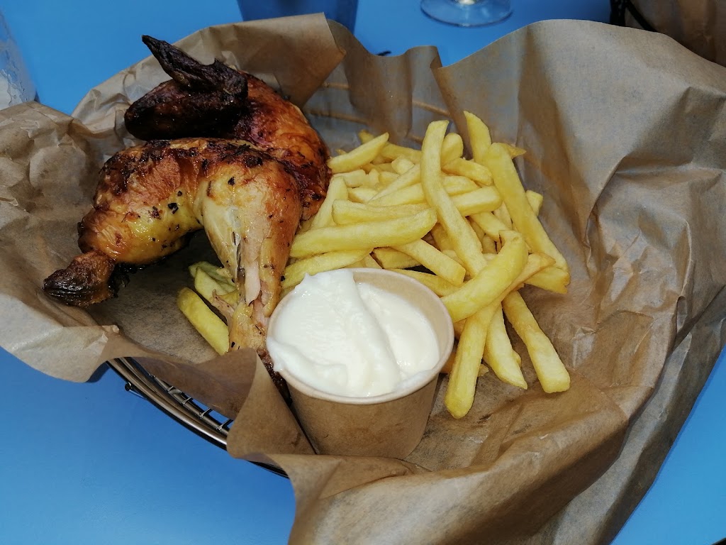 Pollo Pollo Figueres — Papas fritas