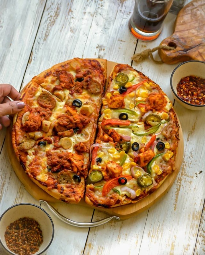 The Yummy Pizza Cafe Haldwani Mota Haldu Uttarakhand