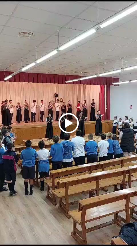 Colegio Nuestra Senora de la Compasion — Comunidad