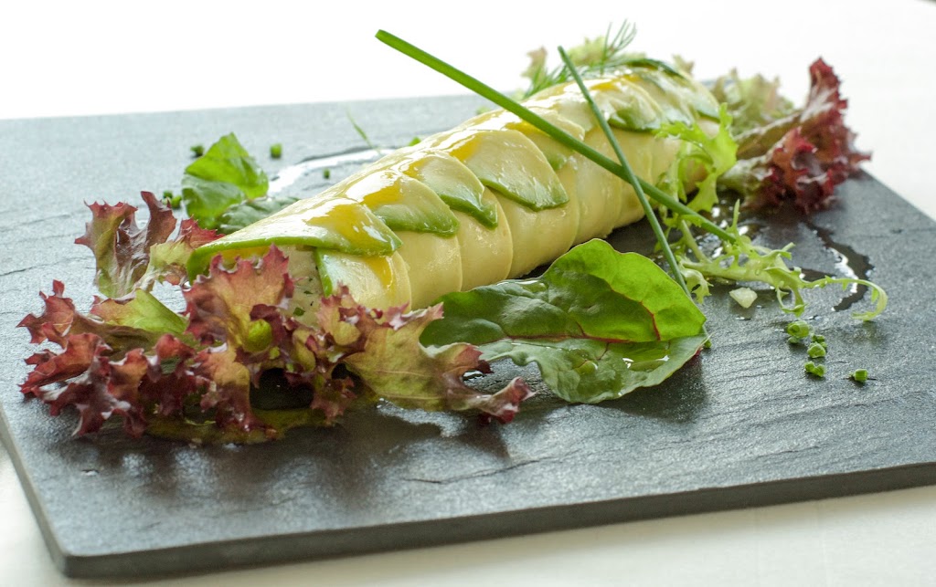 Bocca Restaurant & Club — Comida y bebida