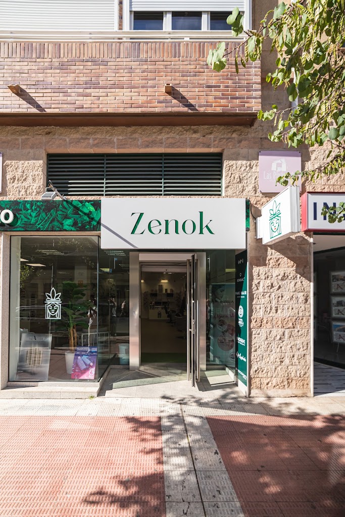 Zenok Salon | Peluqueria en Collado Villalba — Exterior