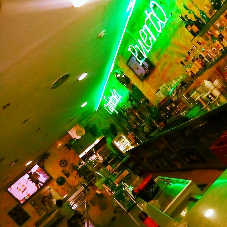 Cafeteria Port — Del propietario
