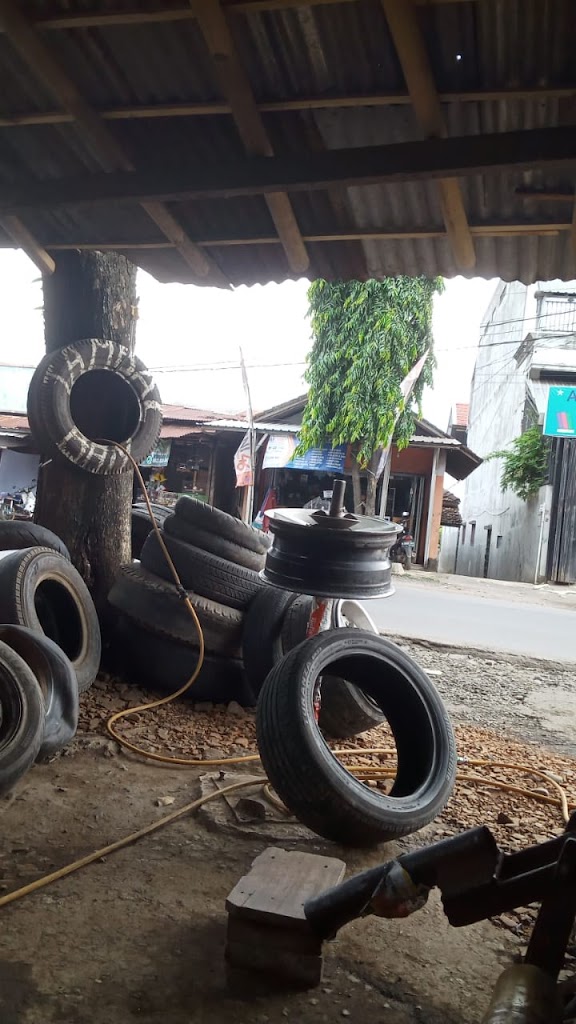 Tambal Ban Mas Heri