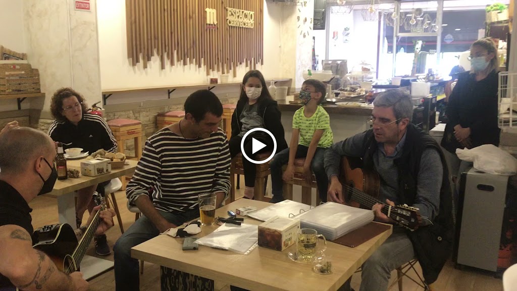 Cafe Bar Parque del Oeste — Ambiente