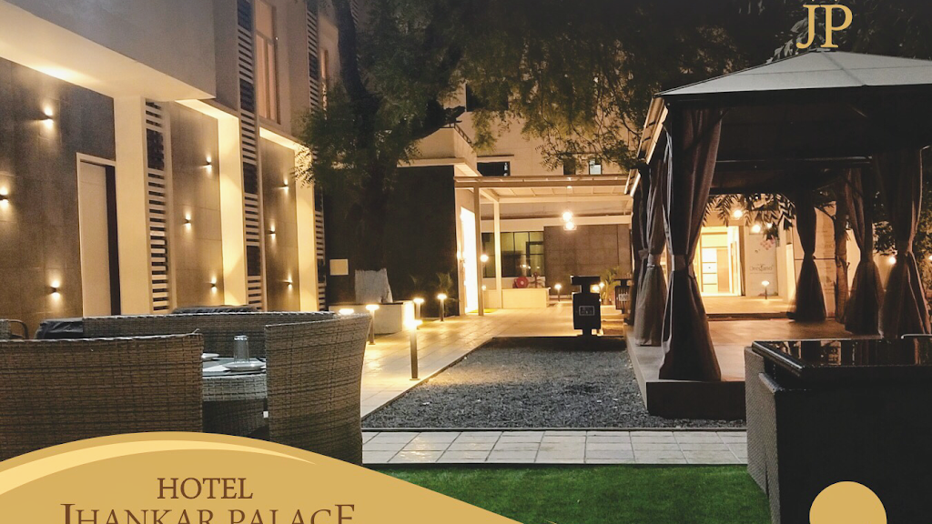 Hotel Jhankar Palace