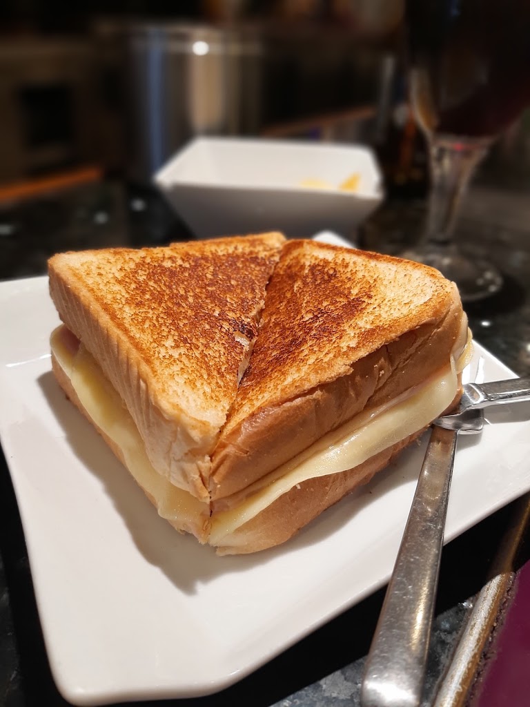 Cafetaria - Cervexaria Nogal — Comida y bebida