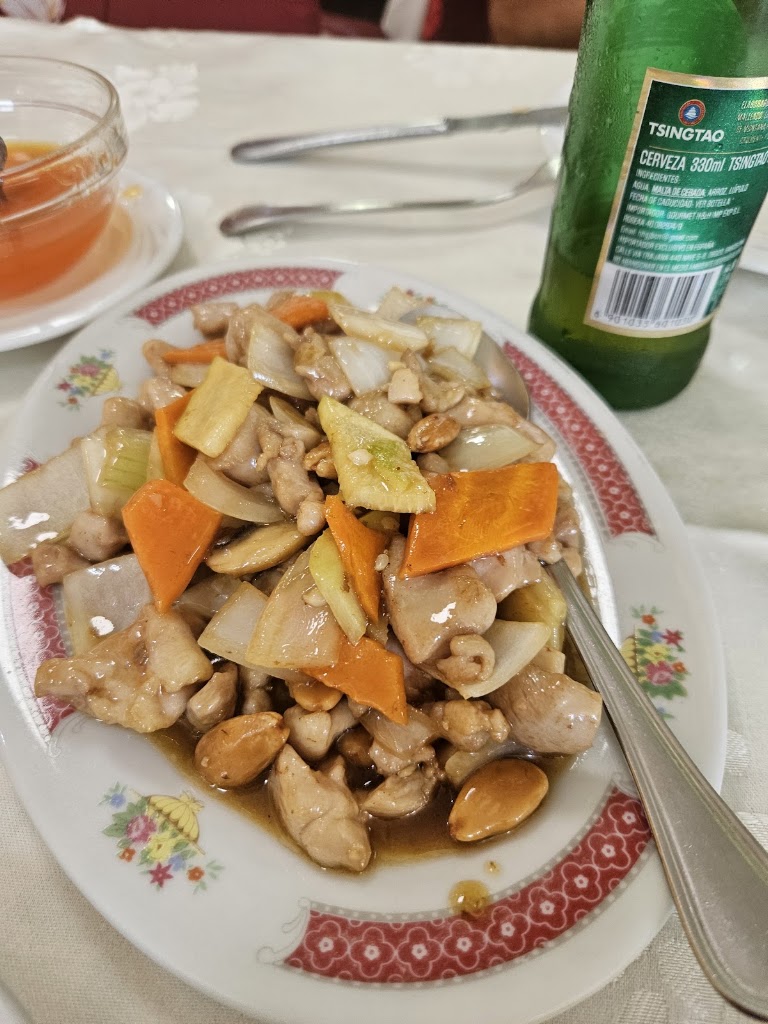 Restaurante ~ Shang Hai City — Comida y bebida