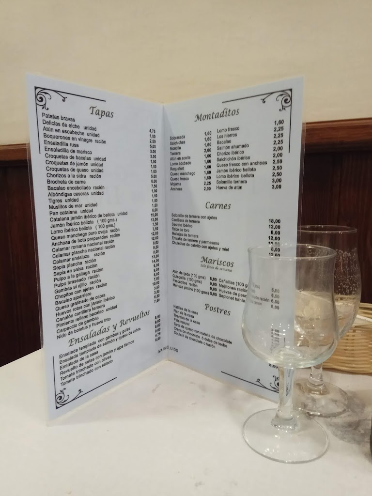 Cerveceria los Hierros — Carta