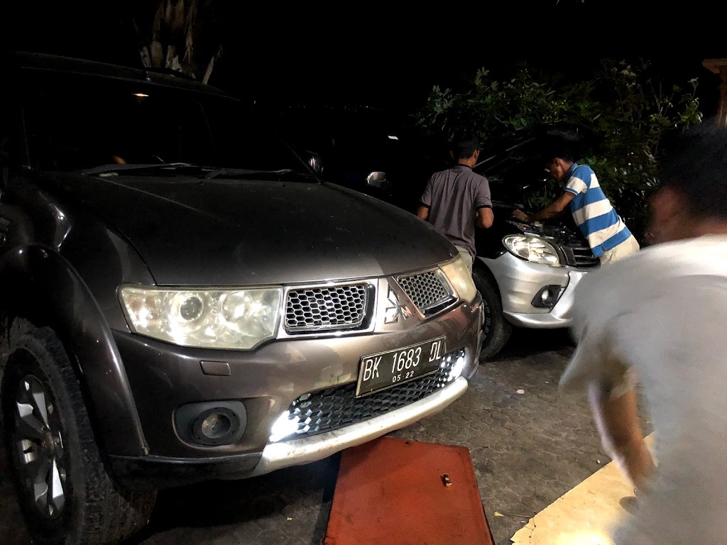 BENGKEL MOBIL A To The Can