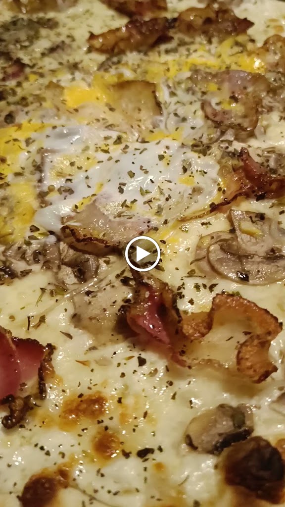 Pizzeria El Lenador — Comida y bebida