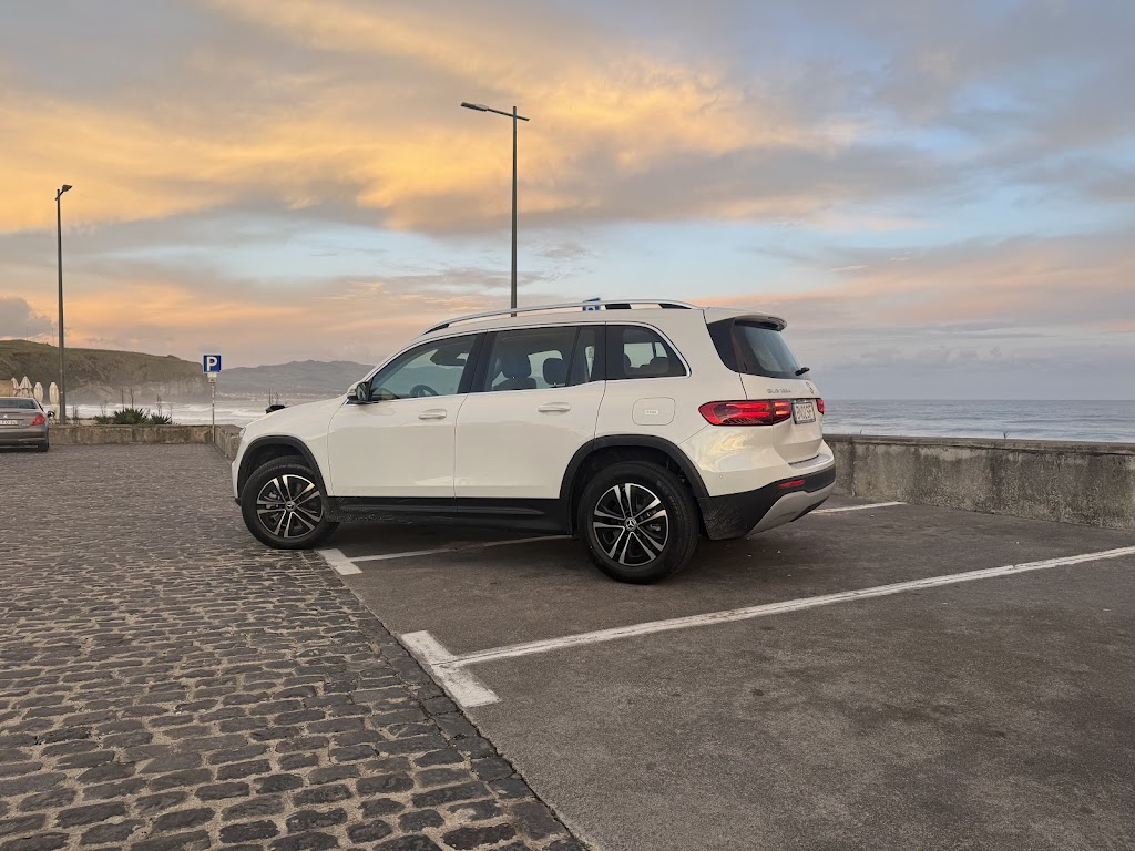 Beautiful Island - Rent-A-Car & Services