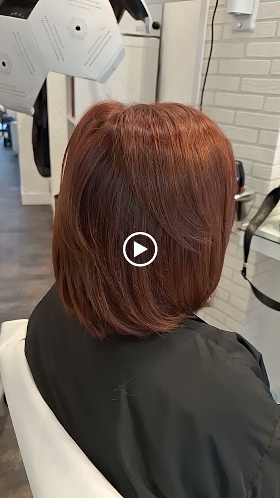 PELUQUERIA LABIOS ROJOS SALON DE BELLEZA — Videos