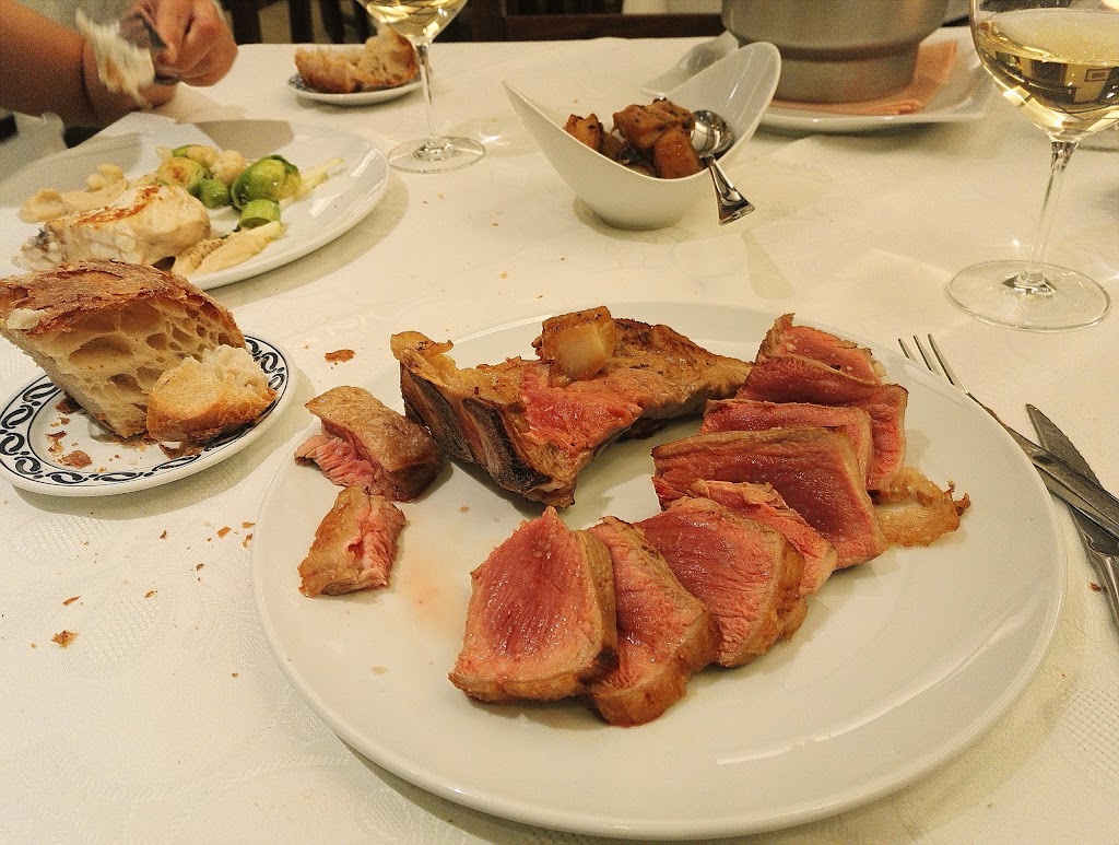 Restaurante La Molinera — Comida y bebida