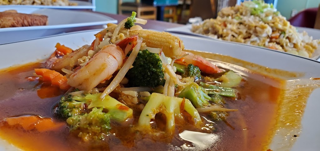Dhing's Thai Cuisine