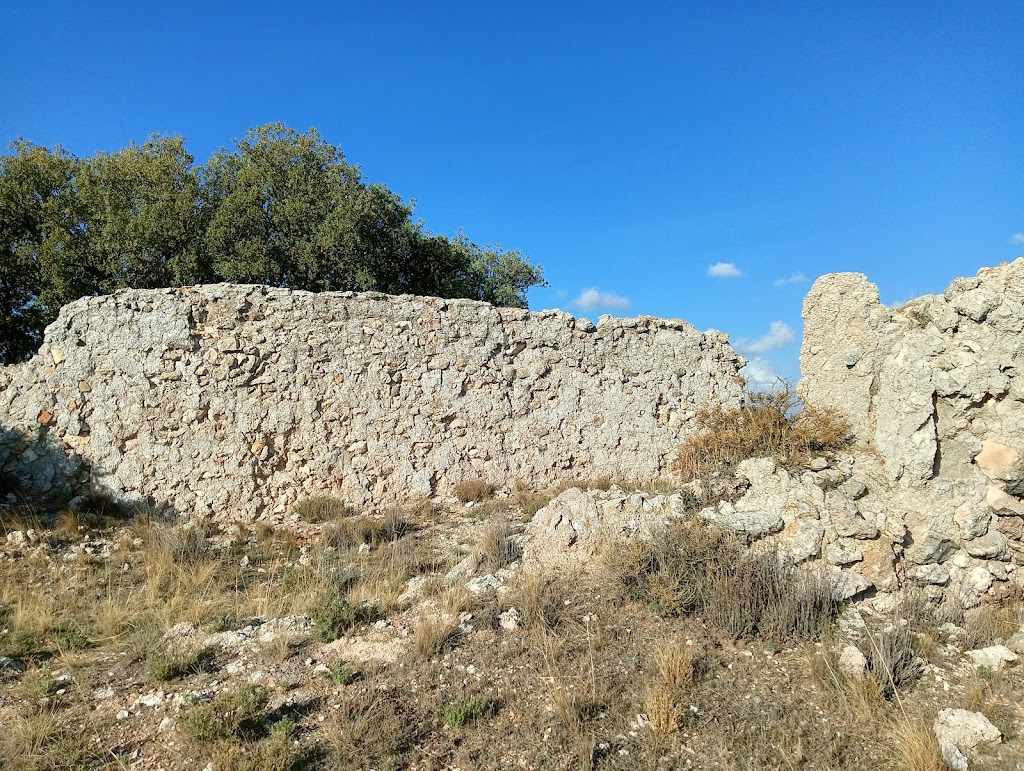 Ruinas de la ermita de San Bartolome