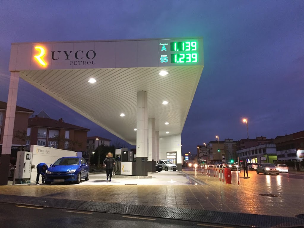 Ruyco Petrol, S.L. Barreda — Estacion de servicio