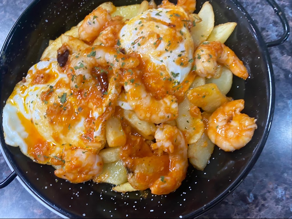 Bar El Nuevo Parque, Cartama — Comida y bebida