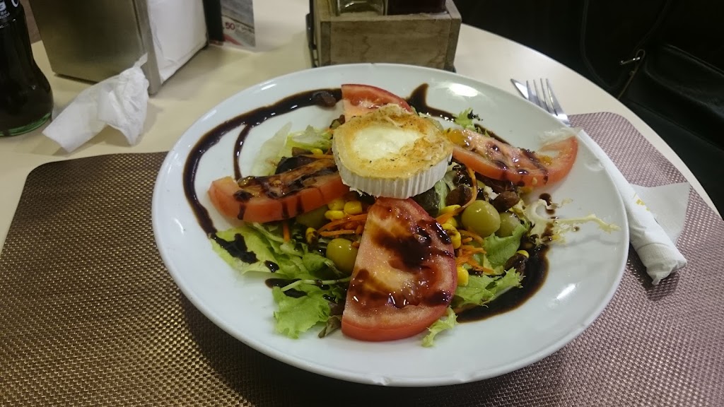 Antico Caffe — Comida y bebida