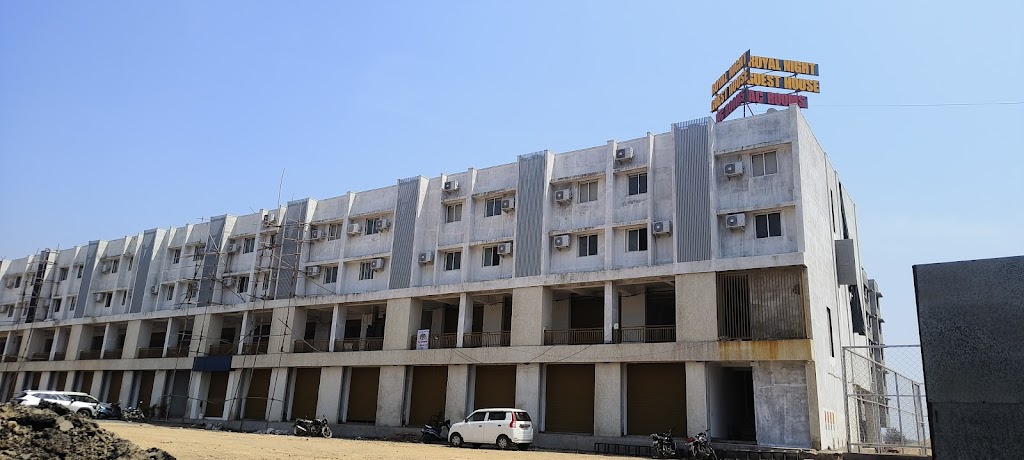 Royal Night Guesthouse