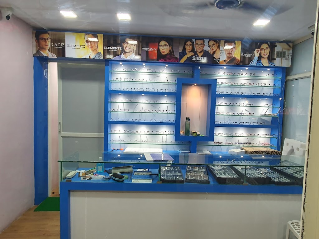 Roshan Eye Care