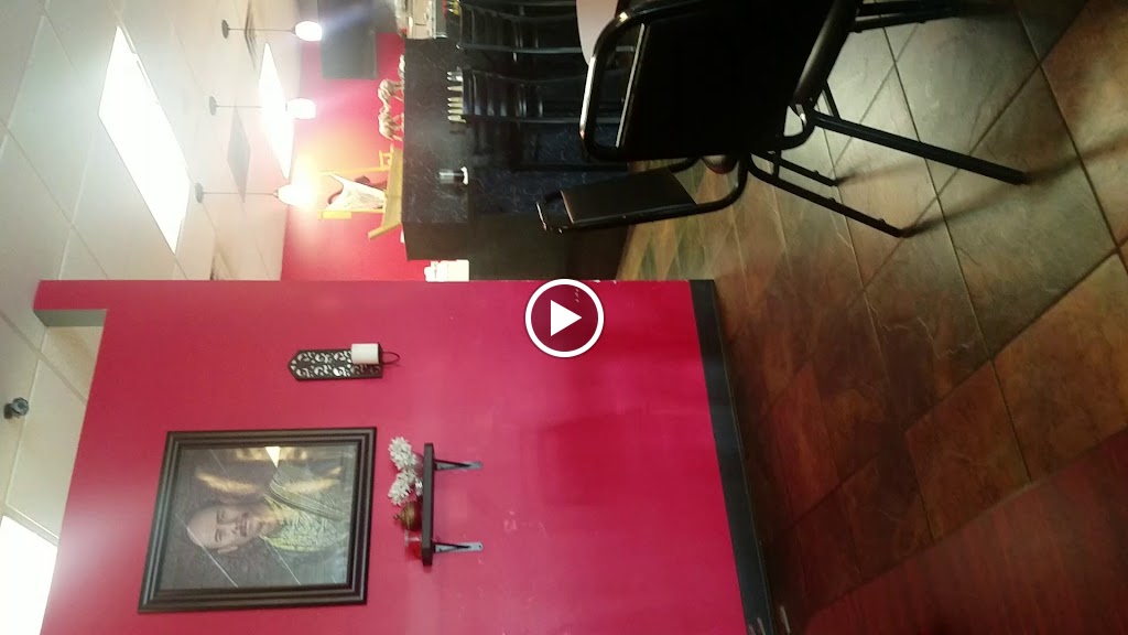 Muang Thai Restaurant & Sushi