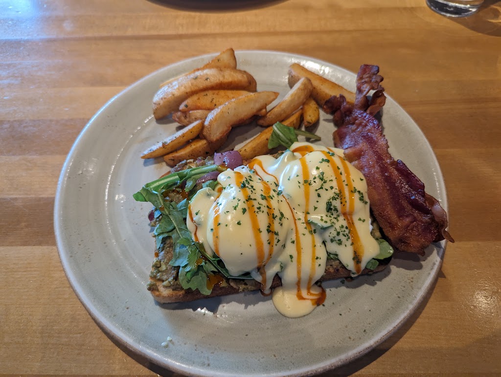 Eggs Benedict