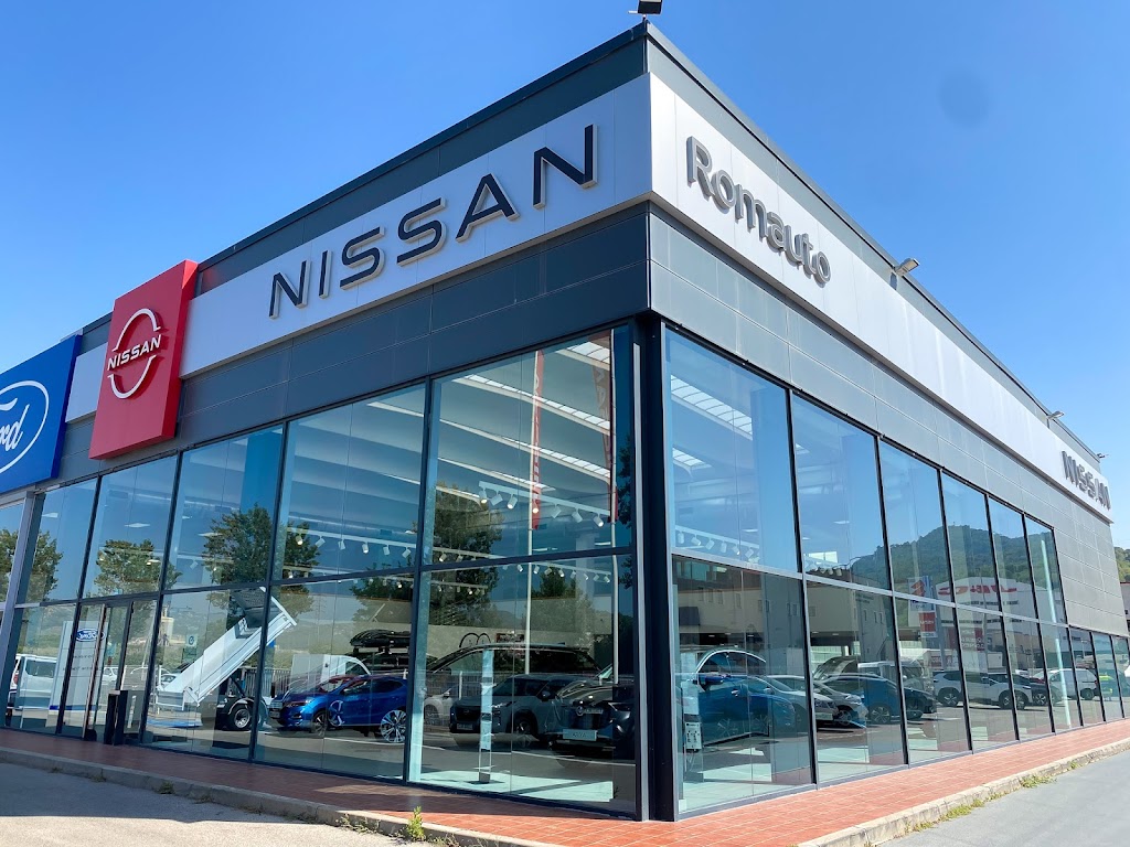 Nissan Romauto
