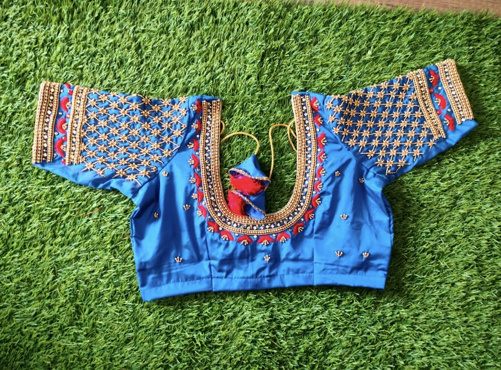 Priyas Beauty Parlour Designer Boutique