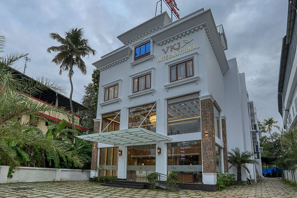 Hotel Vkj International