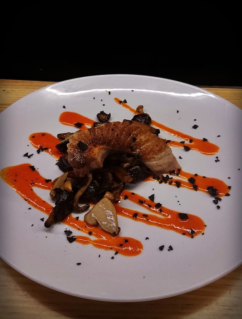 Bar D'tablas taperia — Comida y bebida