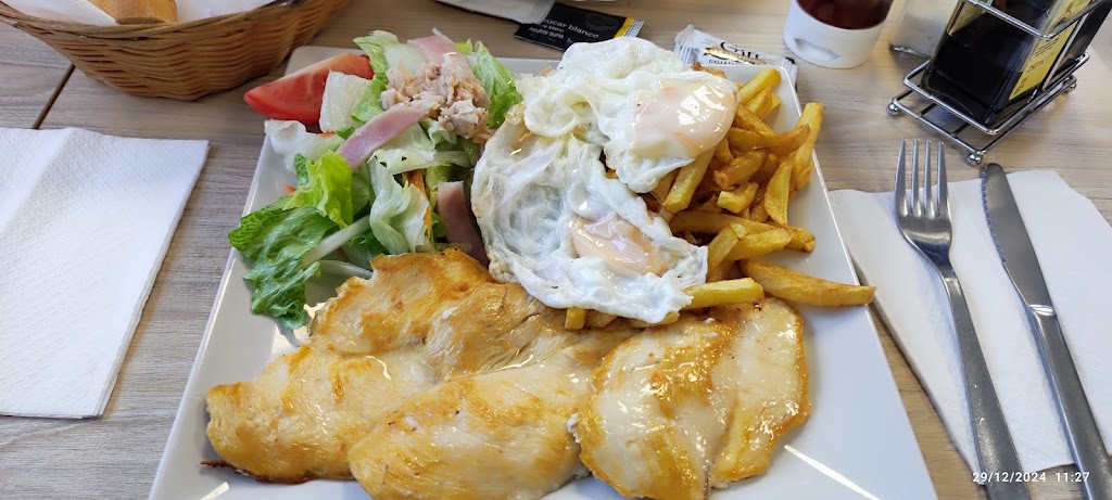 Restaurante Bienteveo — Comida y bebida