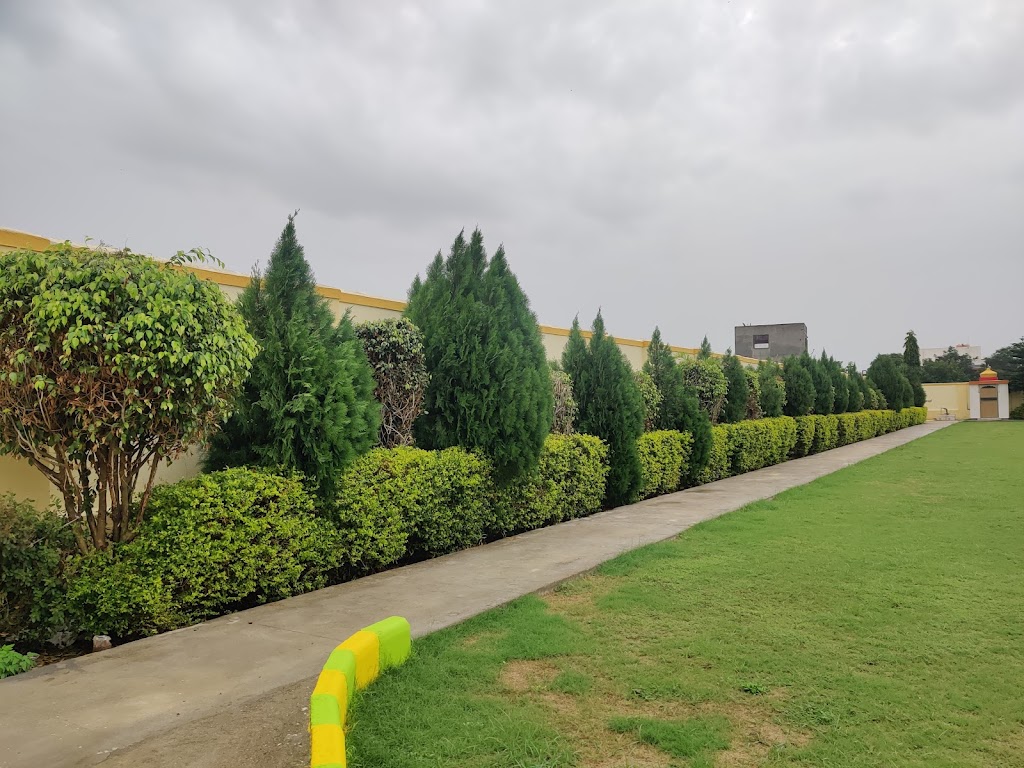 Blueberry Resort Om Vatika