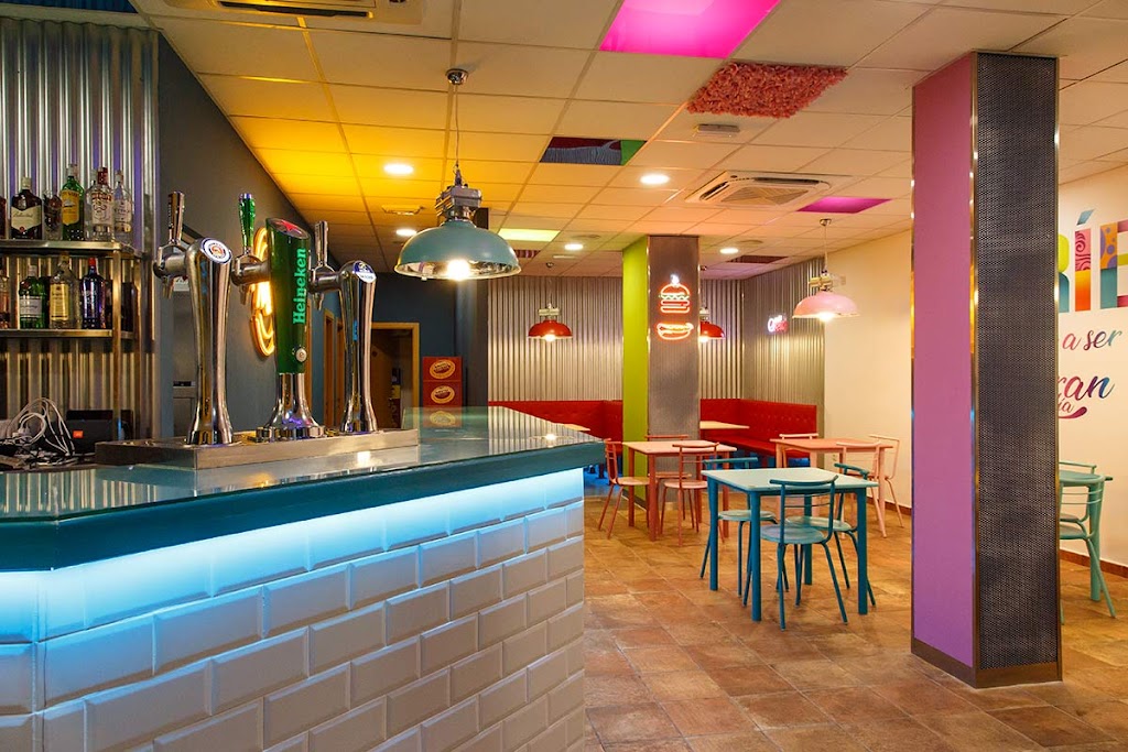 Nuggett - Burger, Hot dog & Chicken