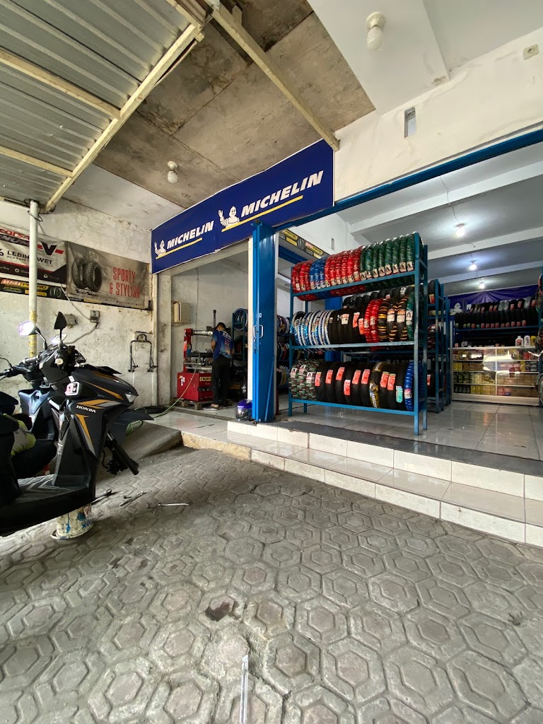 Pusat ban trisna jaya kertosono