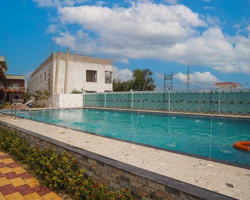 Sea Queen Beach Resort