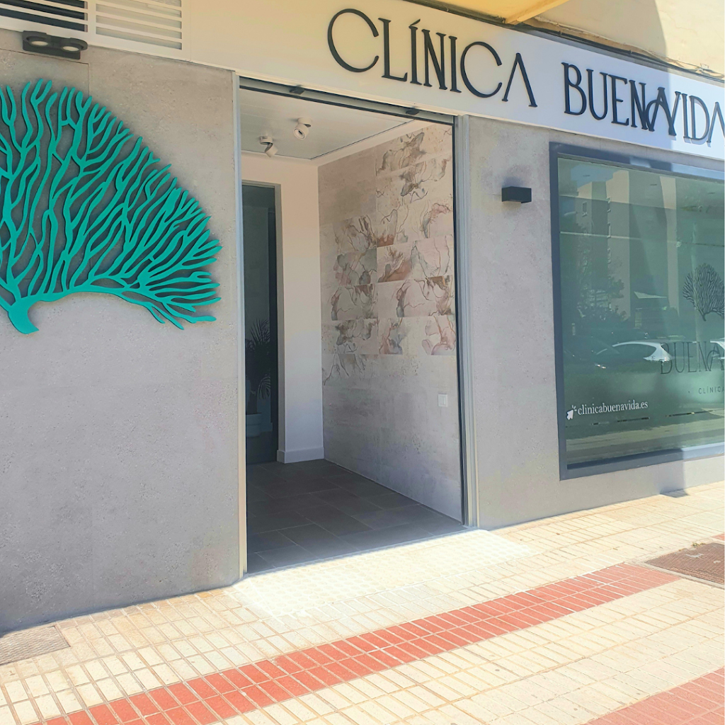 Clinica de Medicina Estetica - Capilar BUENAVIDA - Dra. Aida Munoz