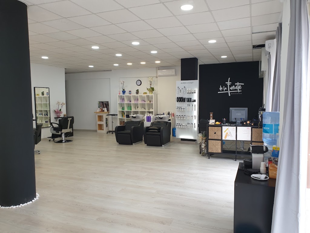 Peluqueria De la fuente estilistas — Interior