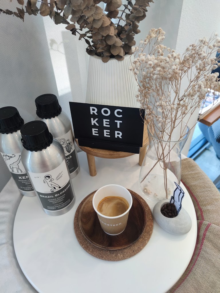 รูปภาพของ ROCKETEER Cafe