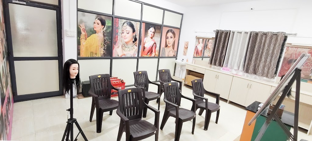 Sapna S Beauty Salon Makeup Studio And Academy