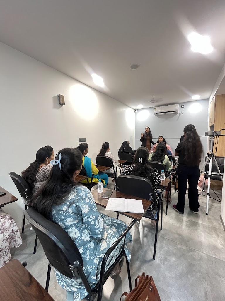 Lakme Academy Baramati