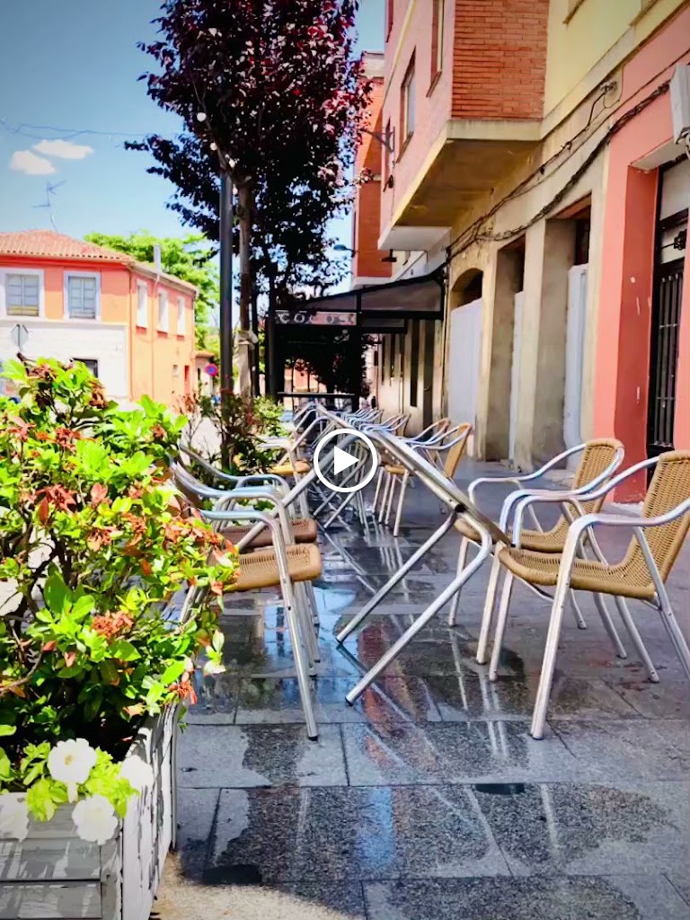 Cocos Bar de Aventuras — Videos