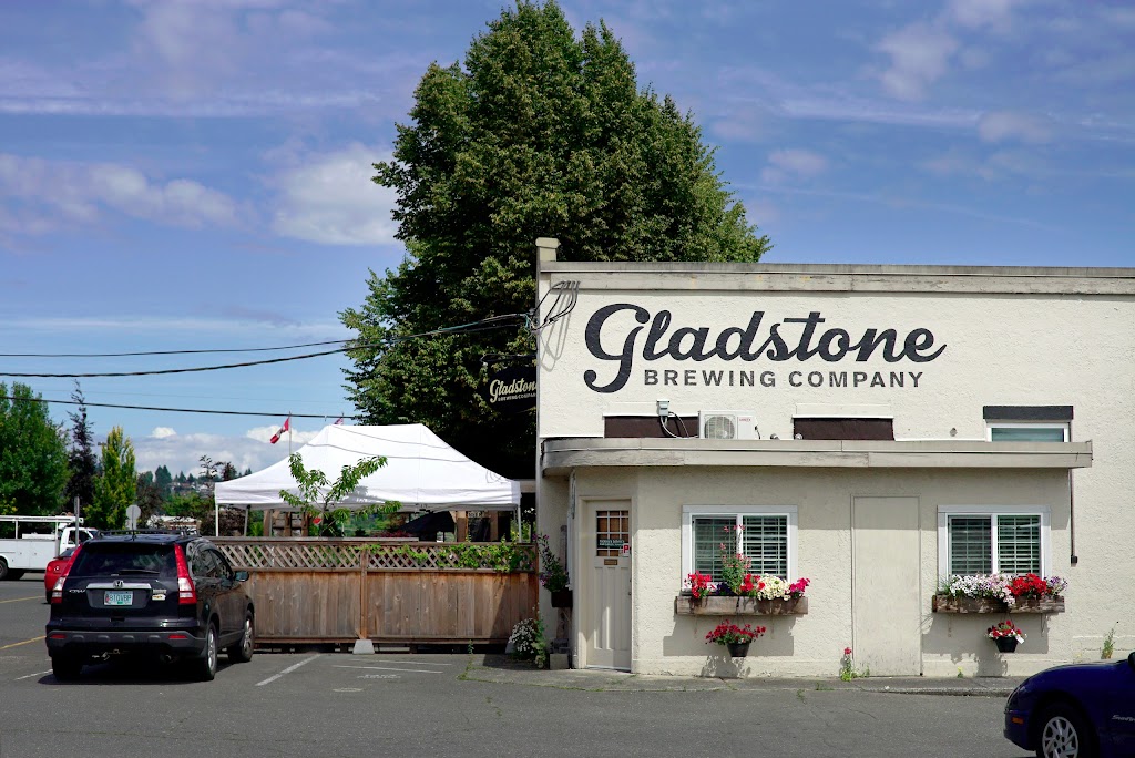 Gladstone Brewing Co. in Courtenay