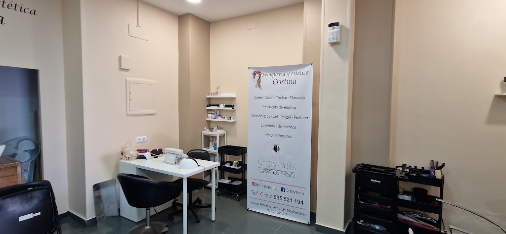 Peluqueria y Estetica Cristina — Interior