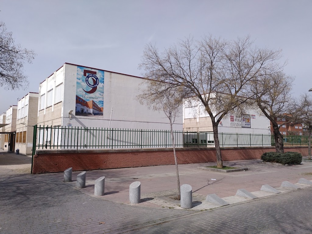 IES Matematico Puig Adam — Del propietario