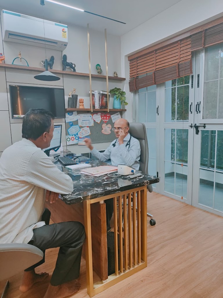 Dr. Dr Hasmukh Gujar Cardiologist Heart Doctor Heart Beat Care Centre Swargate