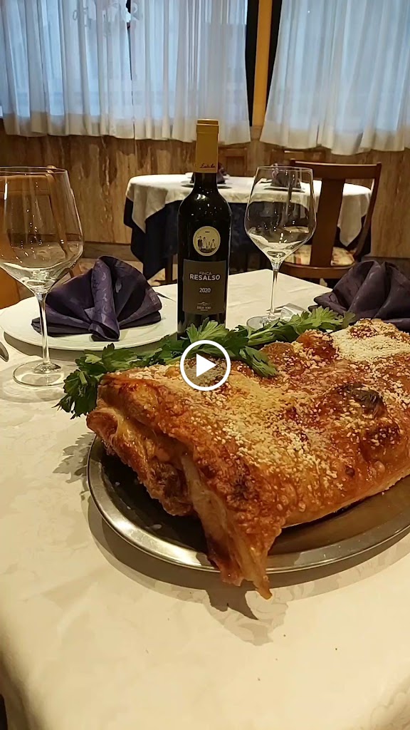 Restaurante Solanito — Videos