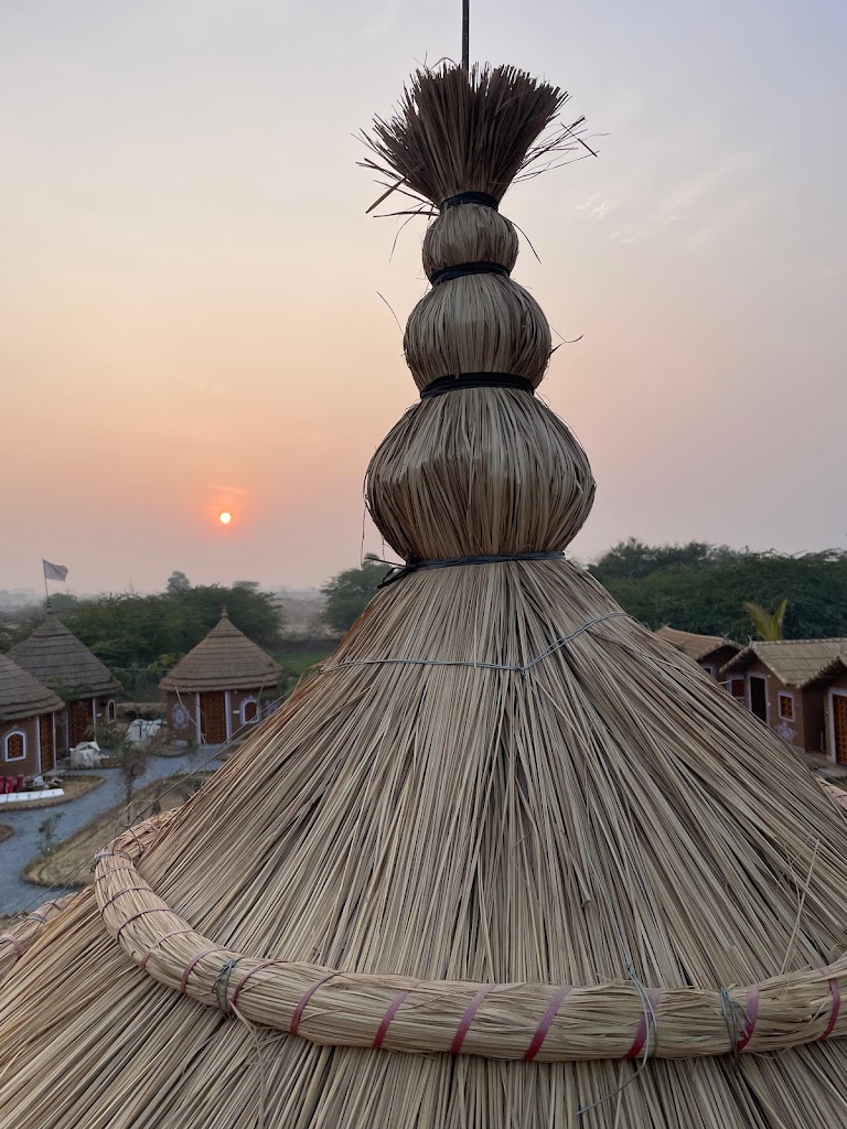 Ret Mahal Huts Resort