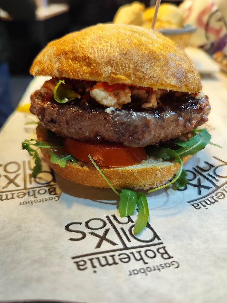 GASTRO CERVECERIA BOHEMIA CALAHORRA — Comida y bebida